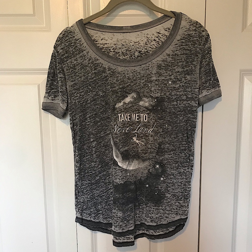 Disney Peter Pan gray tshirt size small